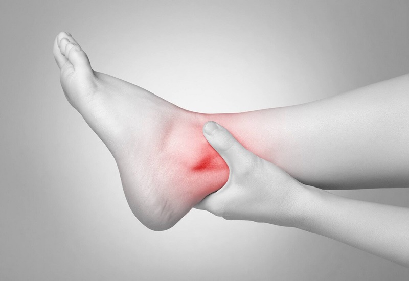 Nguyên nhân phổ biến gây chấn thương mắt cá chân trong thi đấu thể thao